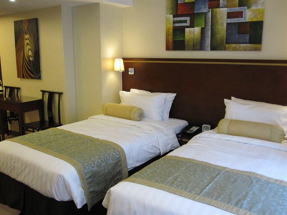 Brighton Hotel Hongkong Buitenkant foto
