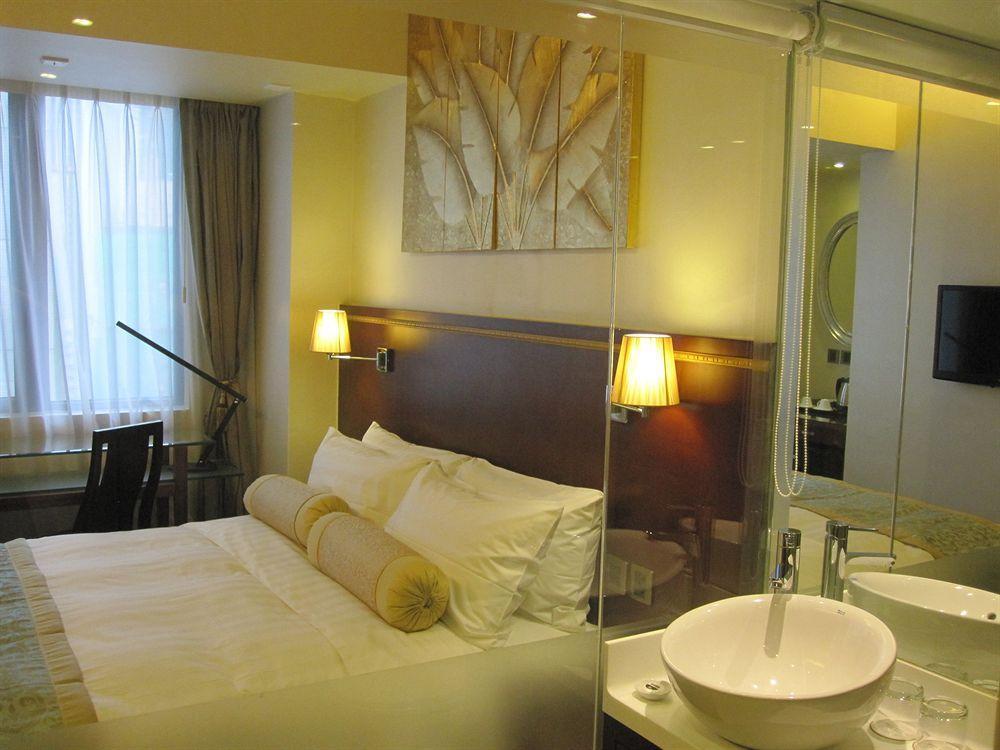 Brighton Hotel Hongkong Buitenkant foto