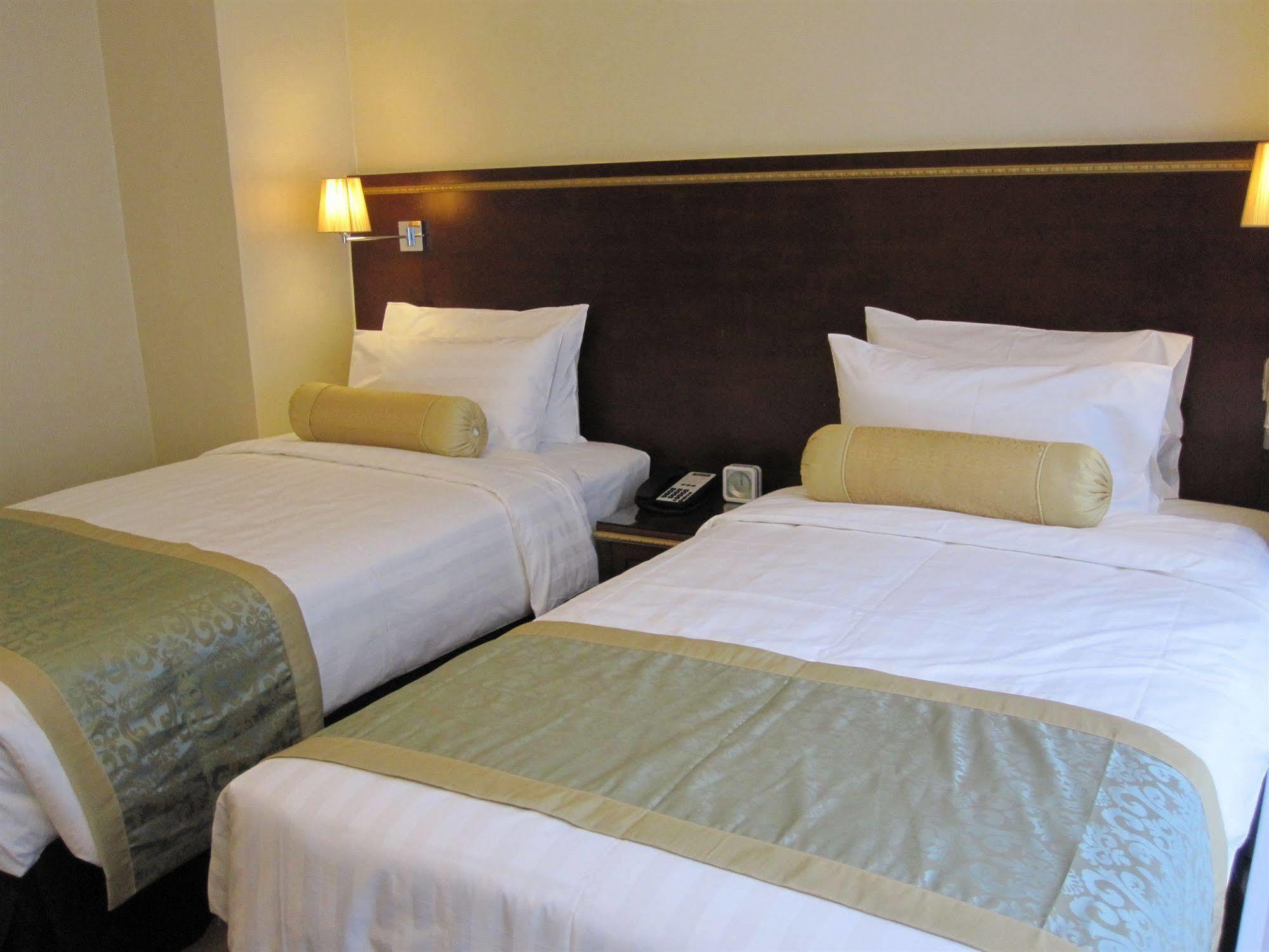 Brighton Hotel Hongkong Buitenkant foto
